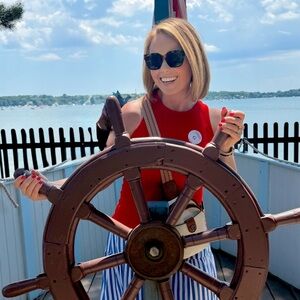 Meet your Posher, Amy